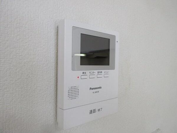 札幌市白石区北郷二条１１丁目のアパート