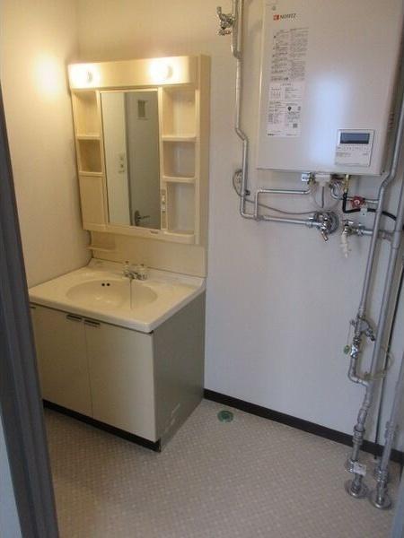 札幌市白石区北郷二条１１丁目のアパート