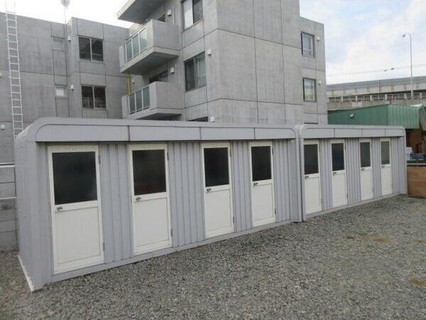 札幌市白石区北郷二条１１丁目のアパート