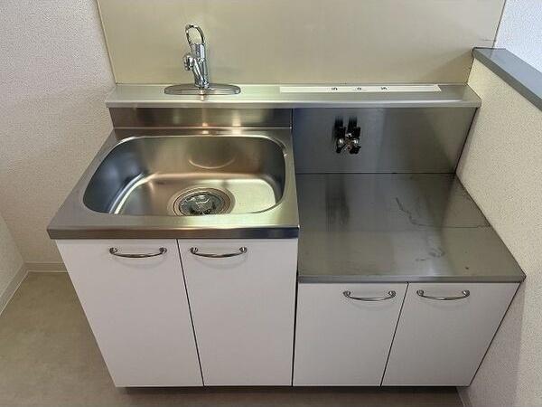 札幌市白石区本郷通１丁目南のマンション