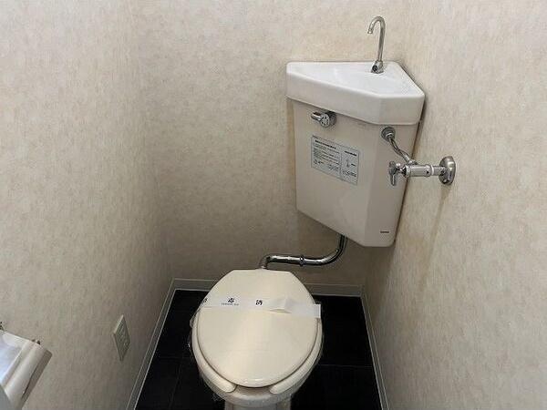 札幌市白石区本郷通１丁目南のマンション