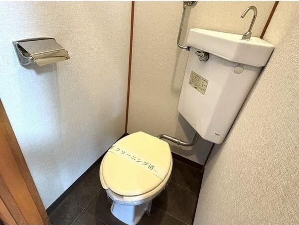 札幌市白石区本郷通７丁目北のアパート