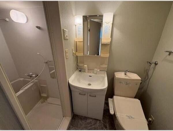 札幌市東区北二十六条東１８丁目のアパート