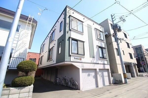 札幌市豊平区美園四条５丁目のアパート