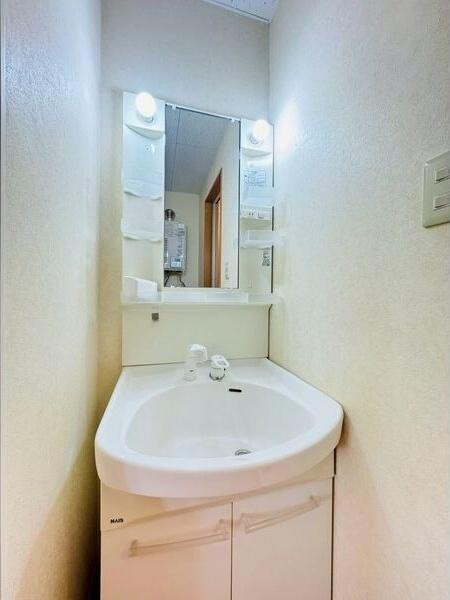 札幌市豊平区月寒西一条８丁目のアパート