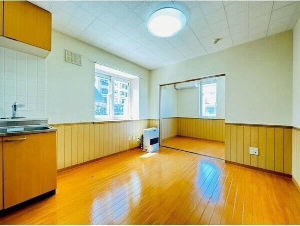 札幌市豊平区月寒西一条８丁目のアパート