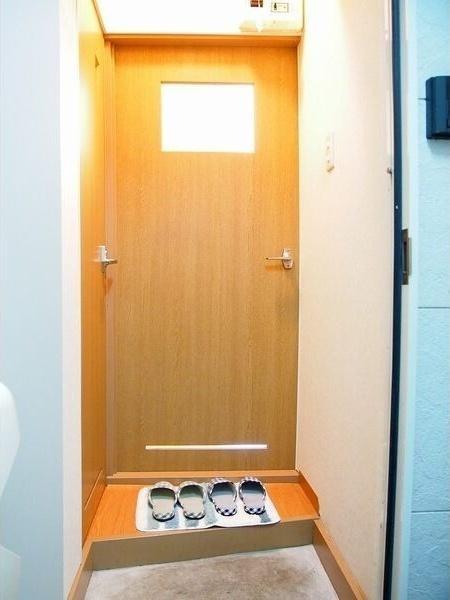 札幌市豊平区月寒西一条８丁目のアパート