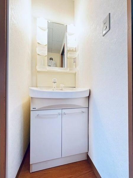 札幌市豊平区月寒西一条８丁目のアパート