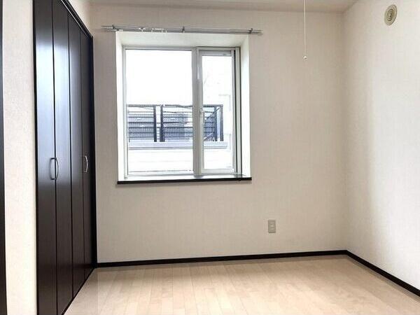 札幌市東区北二十四条東９丁目のアパート