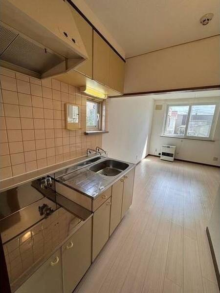 札幌市北区北二十四条西１５丁目のアパート