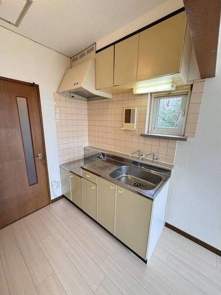 Charles　de　豕豕