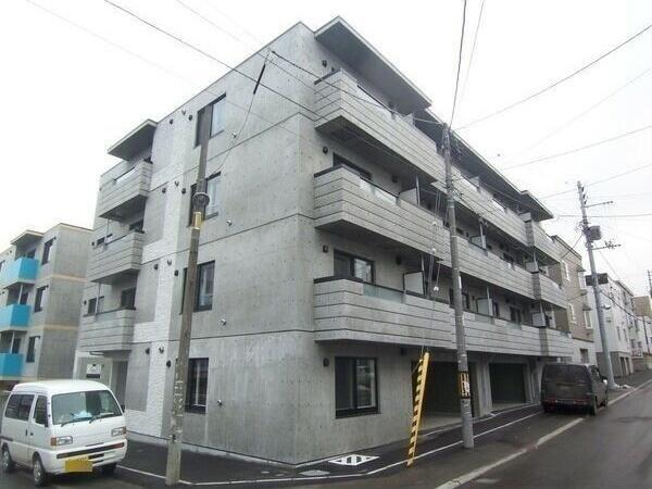 札幌市白石区本通１７丁目南のマンション