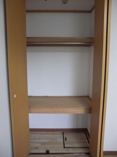 札幌市西区西町北２丁目のアパート