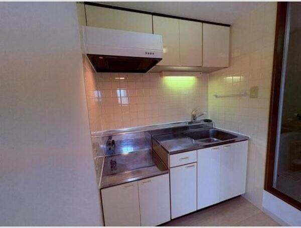 札幌市豊平区水車町８丁目のマンション