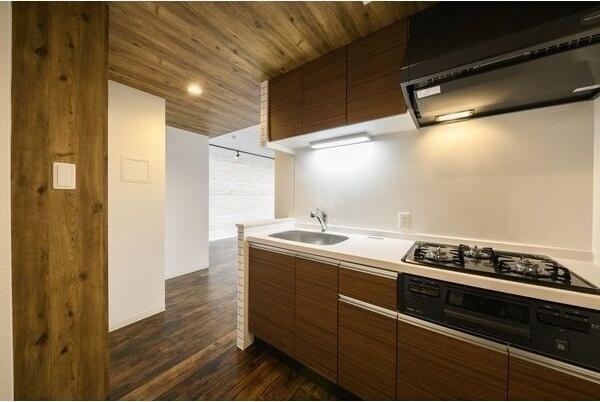 札幌市中央区南六条西１４丁目のマンション