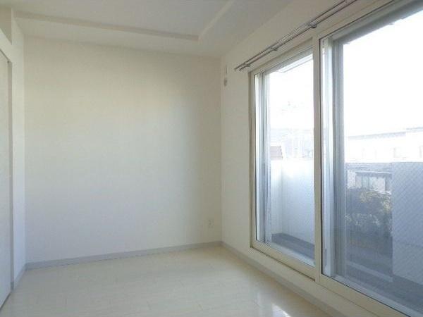 札幌市豊平区平岸三条１２丁目のマンション