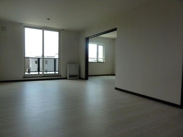 札幌市東区東雁来九条４丁目のアパート