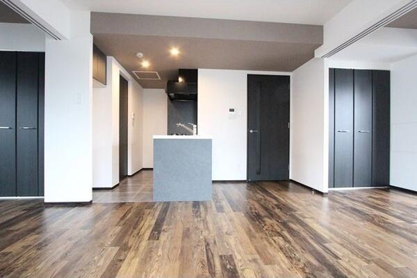 札幌市中央区北二条西２１丁目のマンション