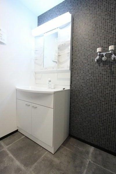 札幌市中央区北二条西２１丁目のマンション