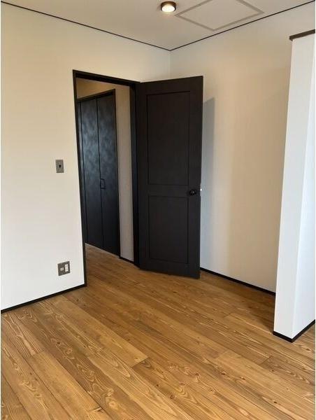 札幌市白石区米里一条３丁目のテラスハウス