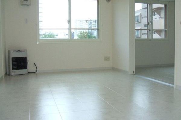 札幌市東区北十三条東６丁目のマンション