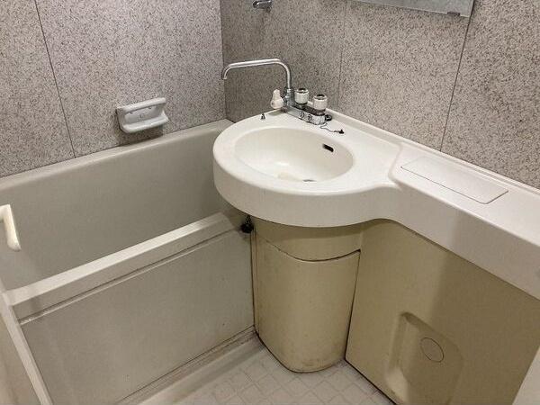 札幌市豊平区平岸一条２丁目のマンション