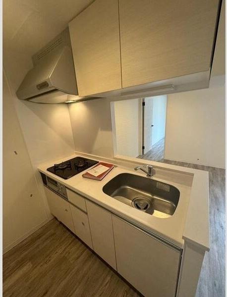 C。estlavie(セラヴィ)