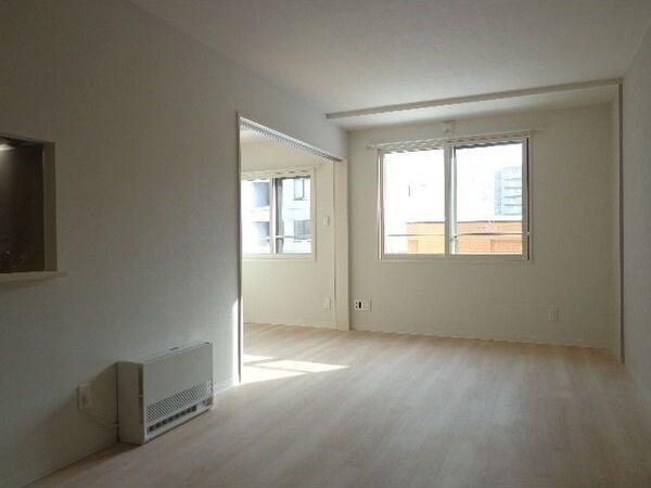 札幌市中央区北一条西２３丁目のマンション