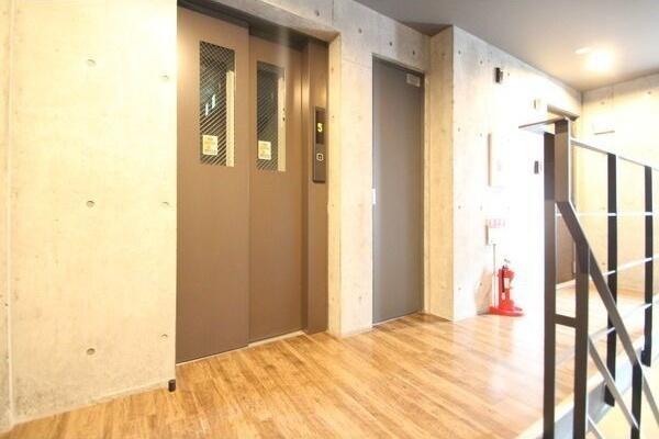 札幌市中央区北一条西２３丁目のマンション