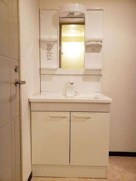 札幌市豊平区豊平四条１０丁目のマンション