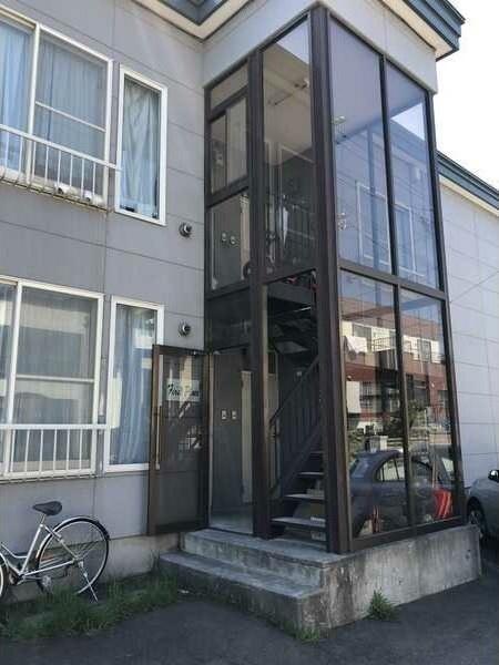 札幌市東区北三十条東１２丁目のアパート