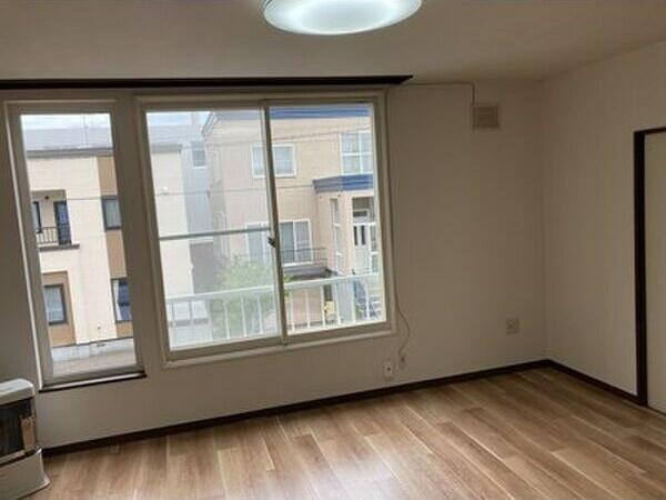 札幌市東区北三十条東１２丁目のアパート