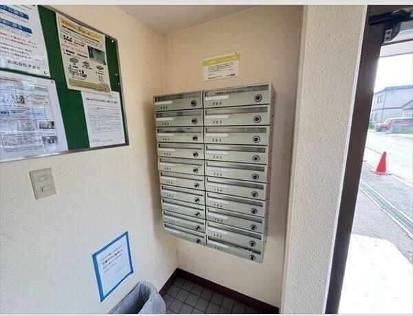 札幌市白石区本郷通３丁目南のマンション