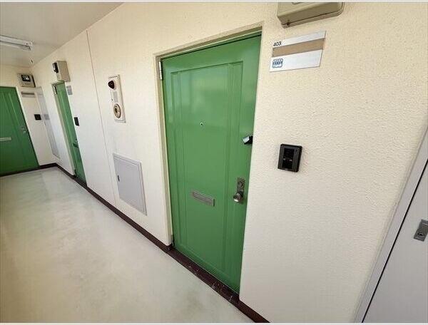 札幌市白石区本郷通３丁目南のマンション