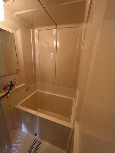 札幌市東区北三十七条東１２丁目のアパート