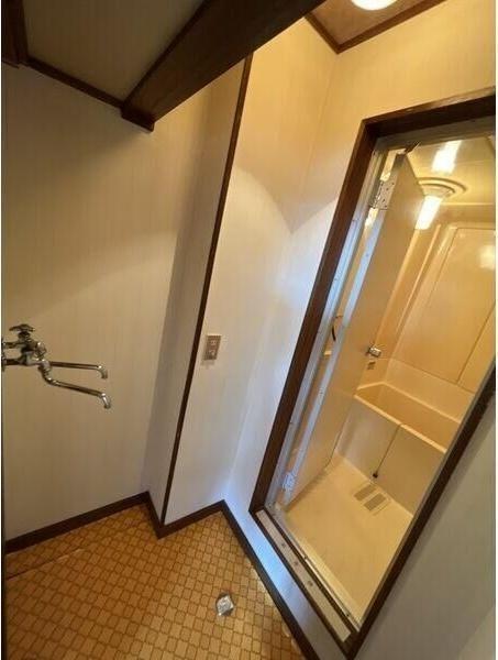 札幌市東区北三十七条東１２丁目のアパート