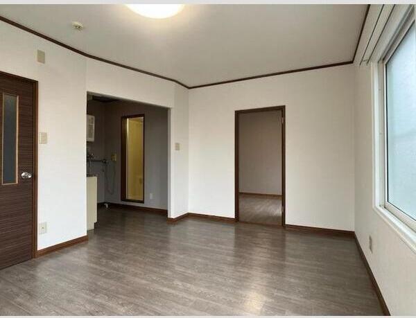 札幌市白石区北郷一条３丁目のアパート