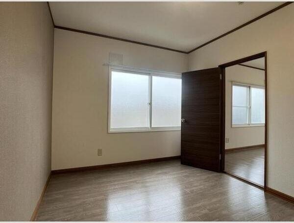 札幌市白石区北郷一条３丁目のアパート