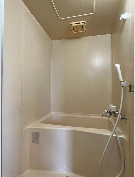 札幌市白石区北郷一条３丁目のアパート