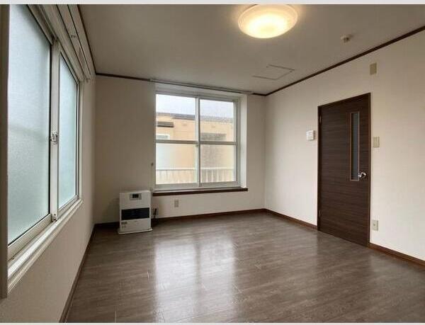 札幌市白石区北郷一条３丁目のアパート