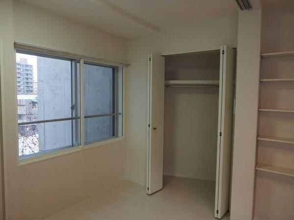 札幌市中央区北一条西２０丁目のマンション