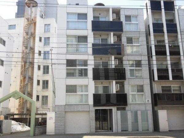 札幌市中央区北一条西２０丁目のマンション