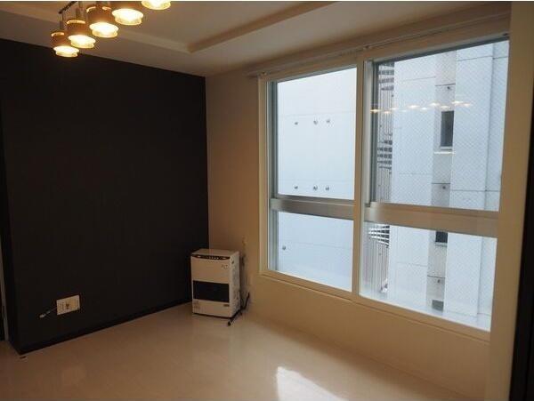 札幌市中央区北一条西２０丁目のマンション