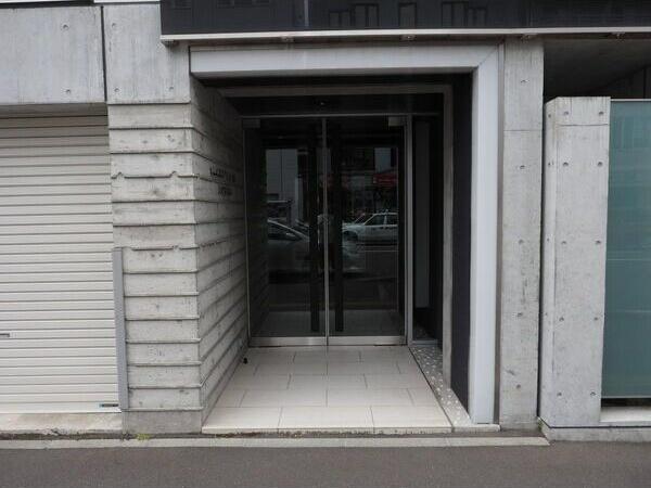 札幌市中央区北一条西２０丁目のマンション