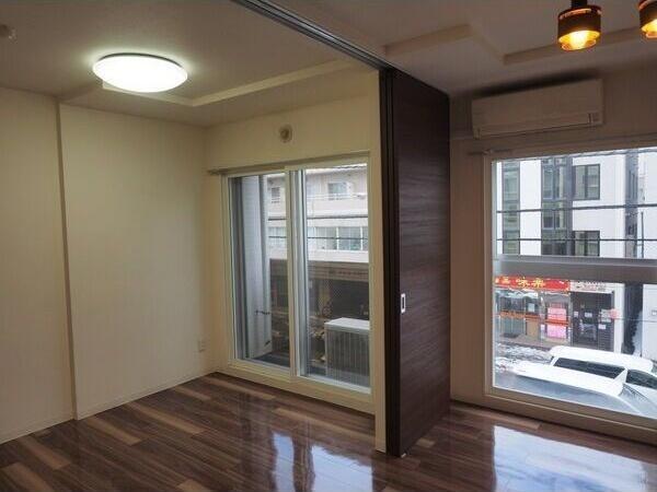 札幌市中央区北一条西２０丁目のマンション