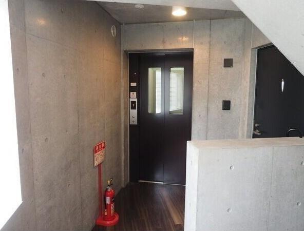 札幌市中央区北一条西２０丁目のマンション