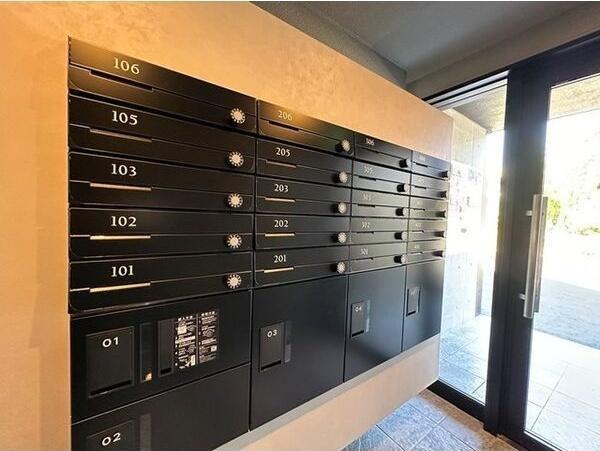 札幌市東区北十二条東２丁目のマンション