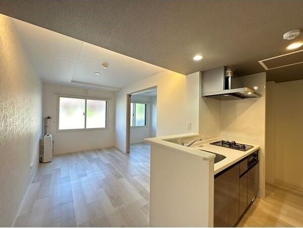 札幌市東区北十二条東２丁目のマンション