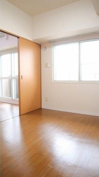 札幌市北区北十八条西３丁目のマンション