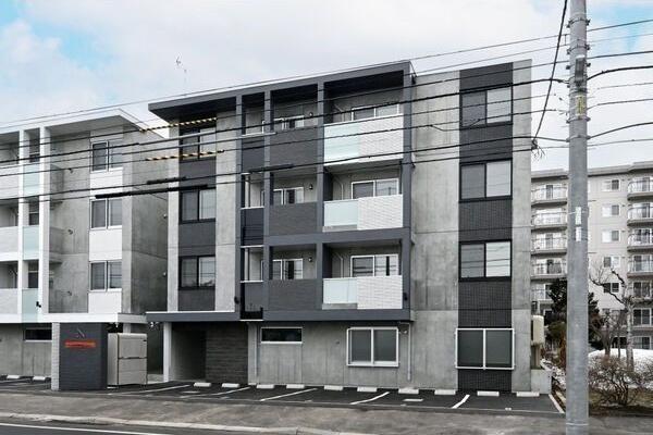 札幌市東区北十六条東１丁目のマンション